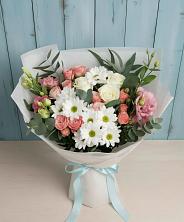 Букет цветов из:  Розы, Лизиантусы и Хризантемы в Алфиомво