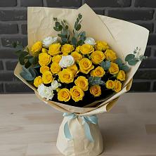 Букет цветов из:  Розы в Алфиомво