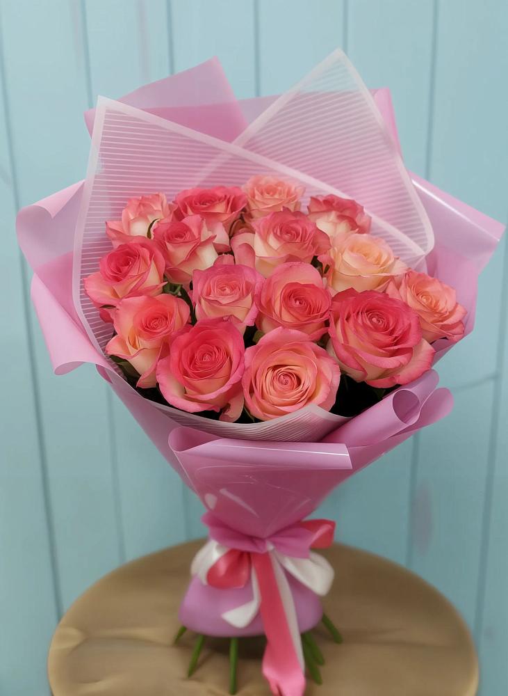 15 Розовых роз Равель в Алфиомво Букет 15 Розовых роз Равель в Алфиомво