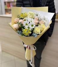Букет цветов из:  Альстромерии, Розы и Хризантемы в Алфиомво