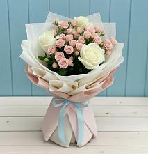 Букет цветов из:  Розы в Алфиомво