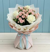 Букет цветов из:  Розы в Алфиомво