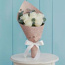 Букет контраст в Алфиомво Букет цветов из:  Розы в Алфиомво