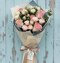 Букет нежный и розовый в Алфиомво Букет цветов из:  Розы в Алфиомво