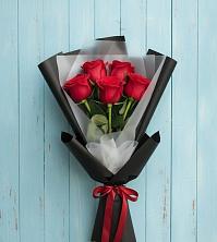 Букет в ритме города в Алфиомво Букет цветов из:  Розы в Алфиомво